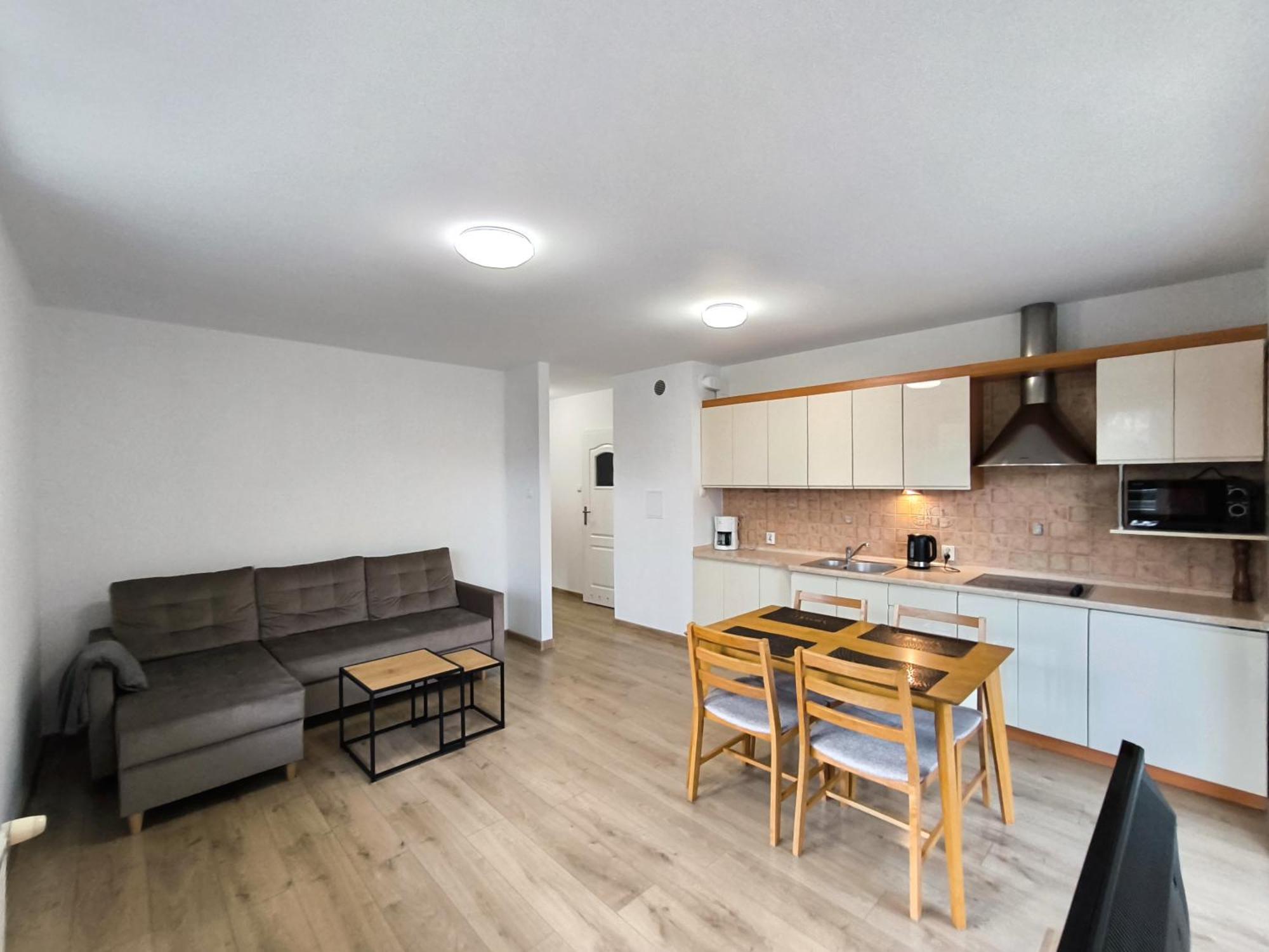Apartamenty-Plaza 科沃布热格 外观 照片
